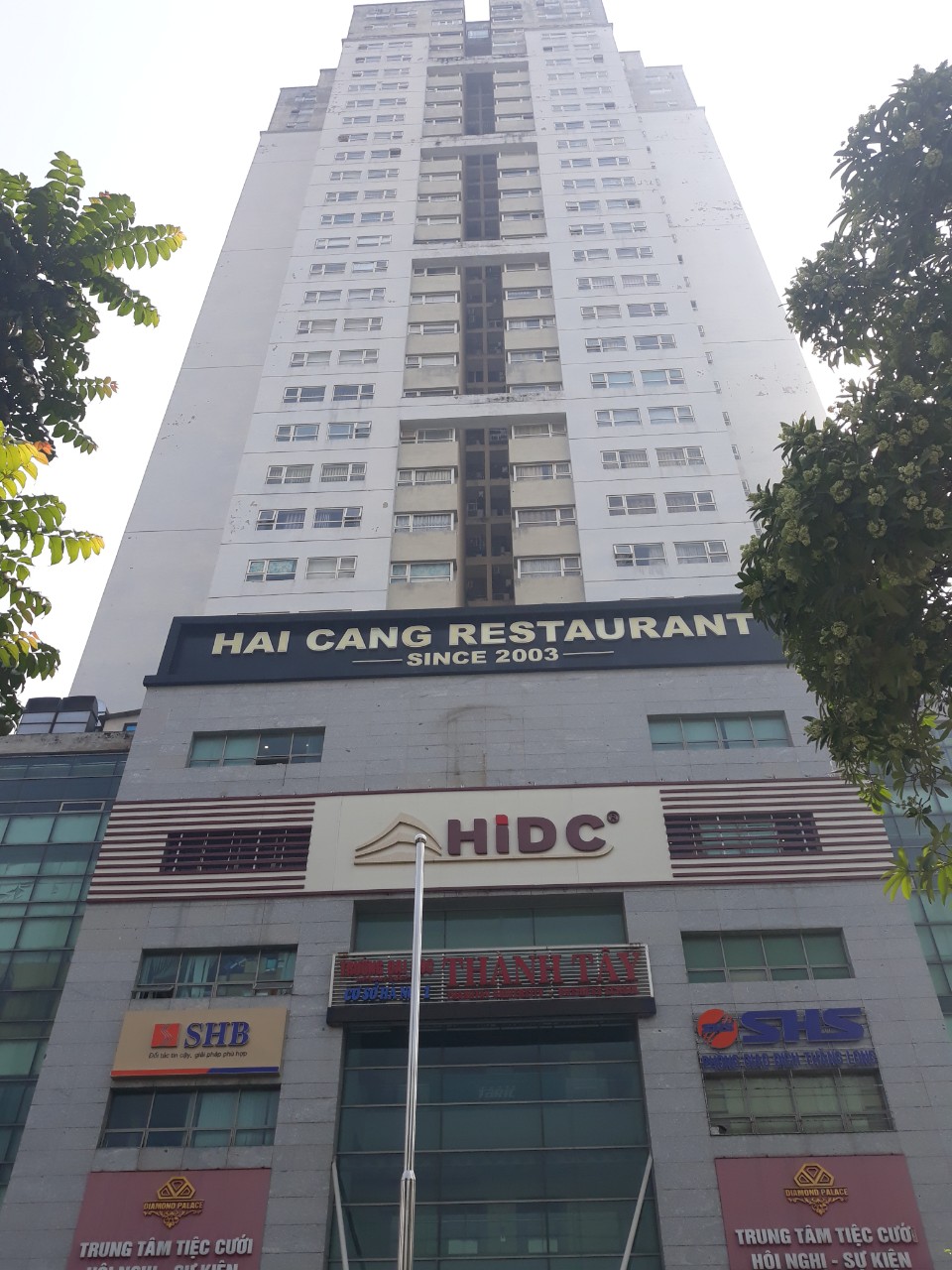 CUNG CẤP CỬA CHỐNG CHÁY CHO HÀNG LOẠT CHUNG CƯ, TÒA NHÀ
